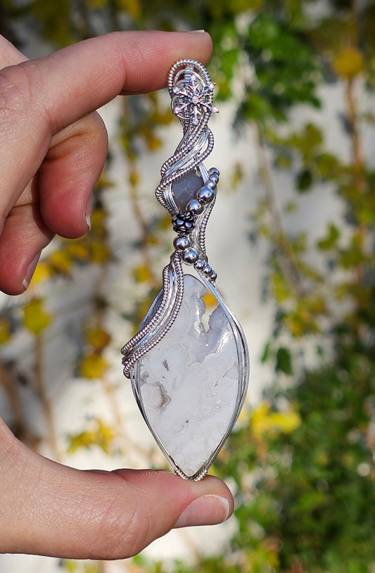 White Lace Agate Pendant