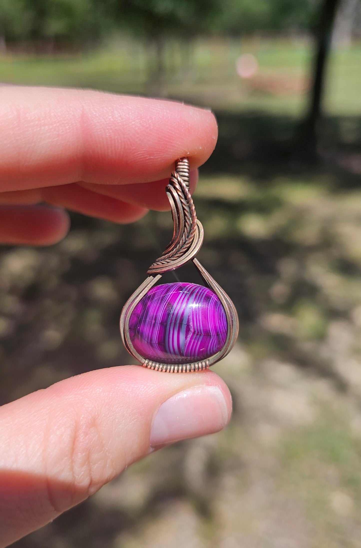 Dragon Vein Agate Pendants